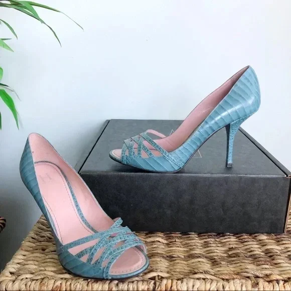 Tommy Hilfiger Blue Crisscross Heels with Pink Interior - Picture 12 of 12
